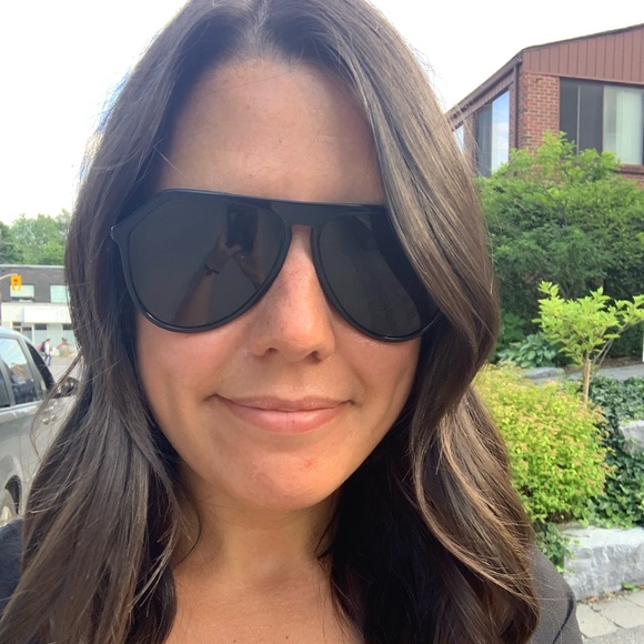 Meet your Posher, A - Picture 1 of 1